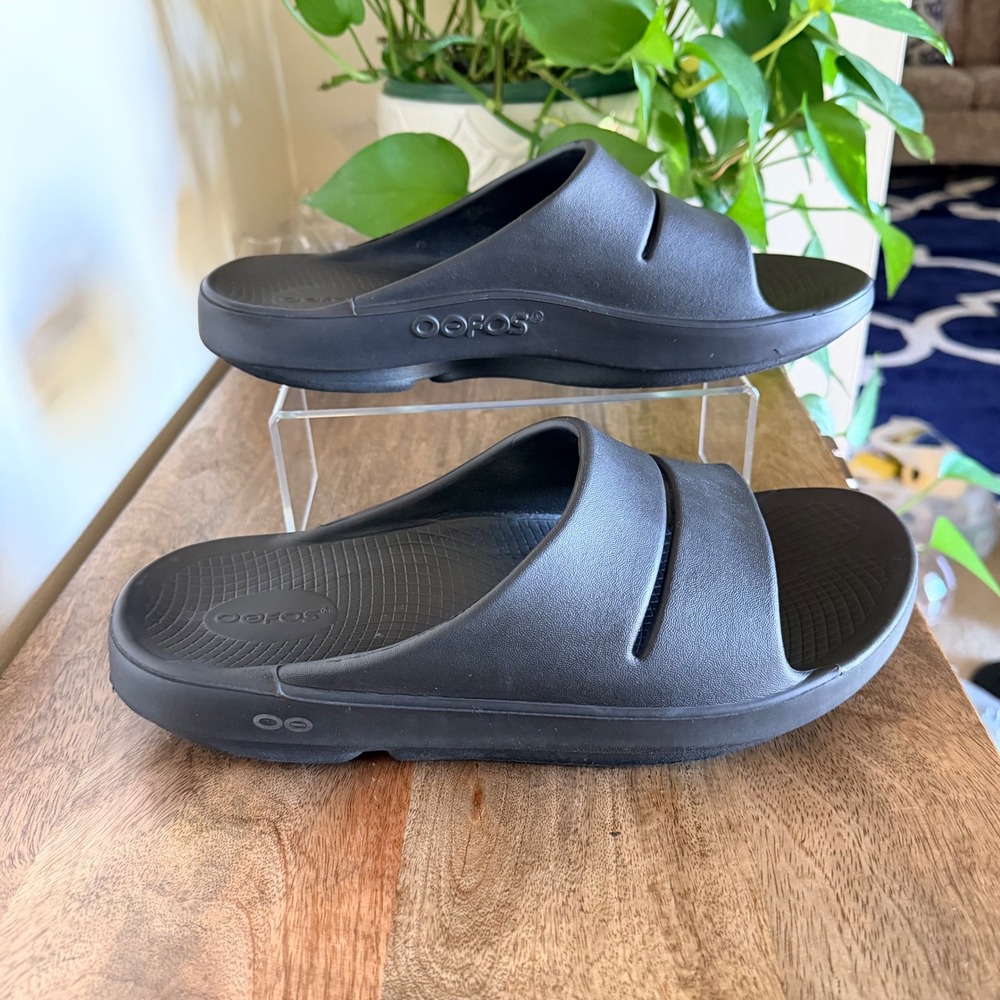 OOFOS OOahh Slide Sandal Mens 9 Black Athletic Recovery Foam Comfort Slip On